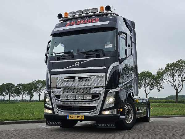 VOLVO - FH 500
