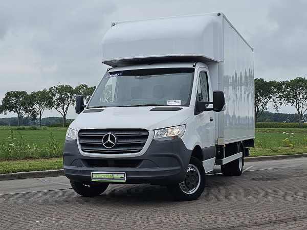 MERCEDES-BENZ - SPRINTER 516