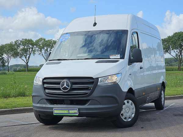 MERCEDES-BENZ - SPRINTER