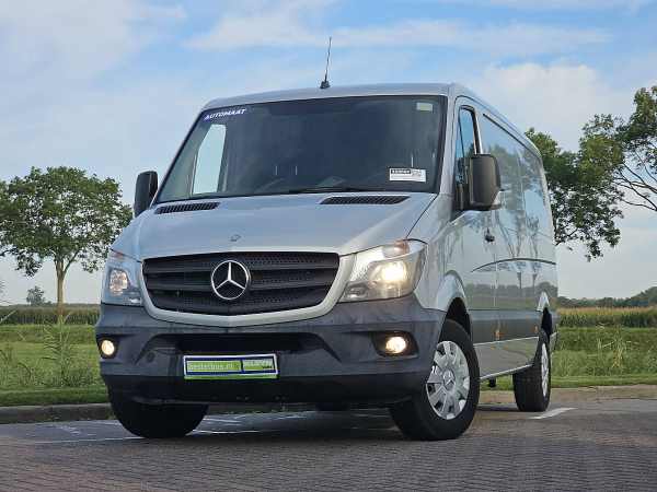 MERCEDES-BENZ - SPRINTER 319