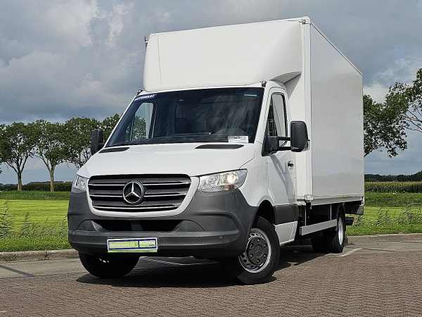 MERCEDES-BENZ - SPRINTER 516