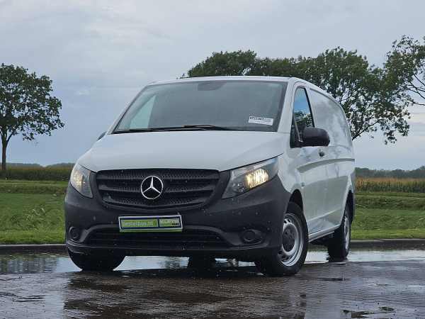 MERCEDES-BENZ - VITO 111
