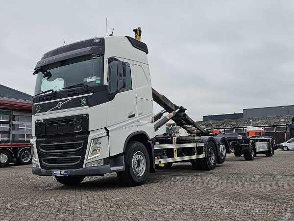 VOLVO - FH 460 6X2 HYVALIFT 291TKM