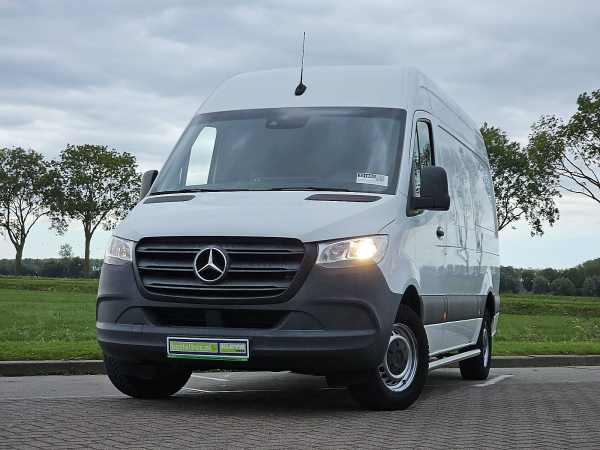 MERCEDES-BENZ - SPRINTER 311