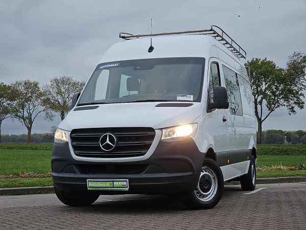 MERCEDES-BENZ - SPRINTER 211