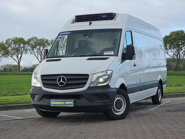 MERCEDES-BENZ - SPRINTER 319
