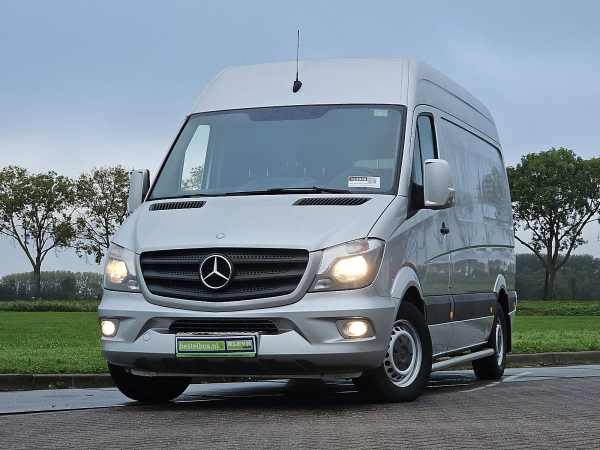 MERCEDES-BENZ - SPRINTER 319