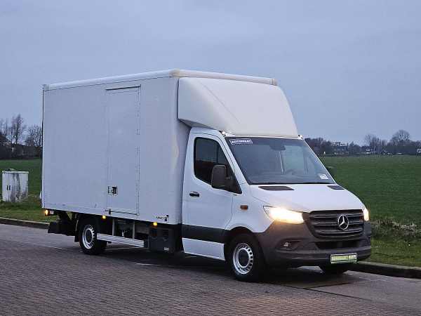 MERCEDES-BENZ - SPRINTER 319
