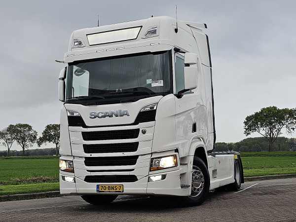 SCANIA - R410 HL SKIRTS NL-TRUCK