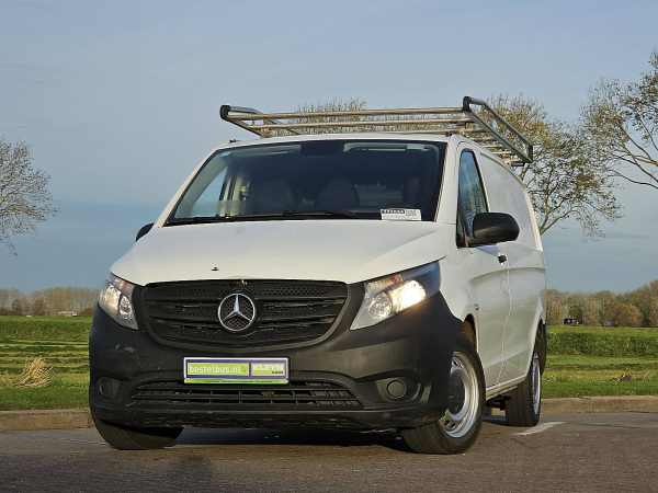 MERCEDES-BENZ - VITO 111