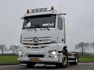MERCEDES-BENZ - ACTROS 2133 MP5