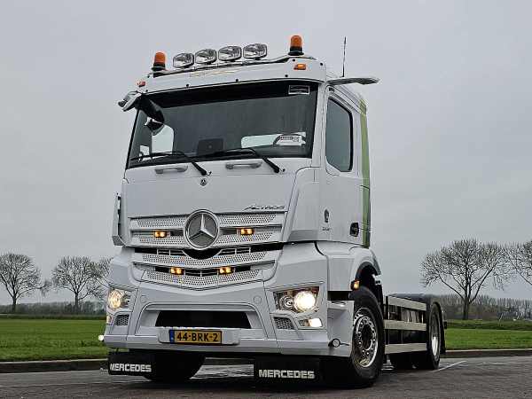 MERCEDES-BENZ - ACTROS 2133 MP5 