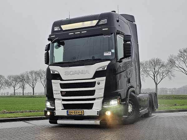 SCANIA - R540 