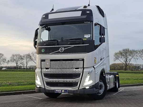 VOLVO - FH 500 XL LED I-PARK-COOL