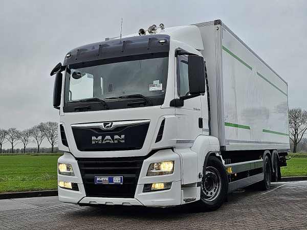 M.A.N. - 26.420 TGS 6X2-4 LL LIFT ISOBOX