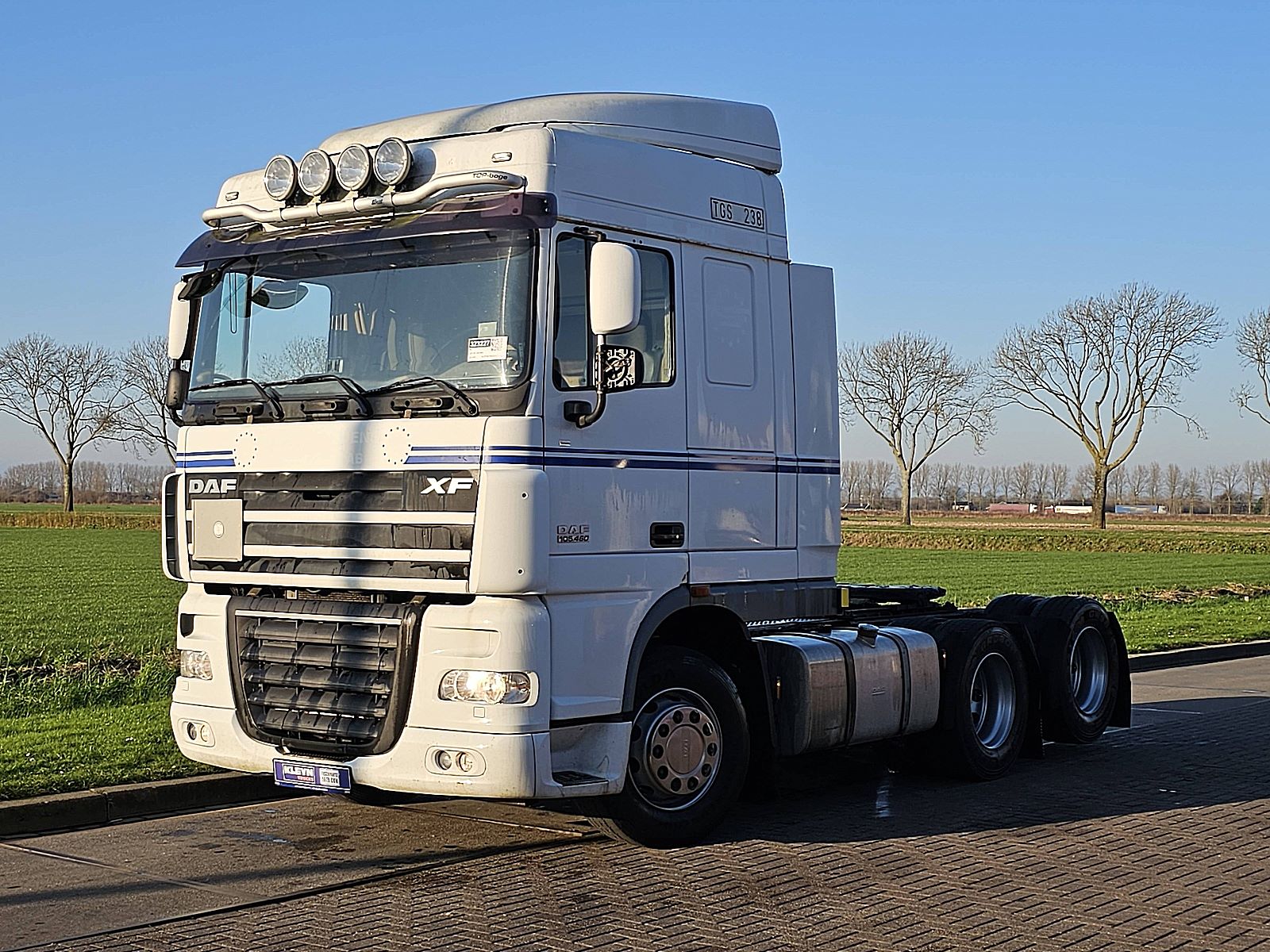 DAF XF 105.460 - Kleyn Trucks