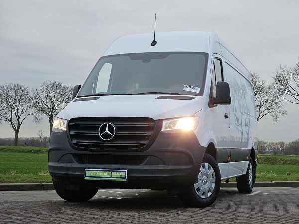 MERCEDES-BENZ - SPRINTER 311