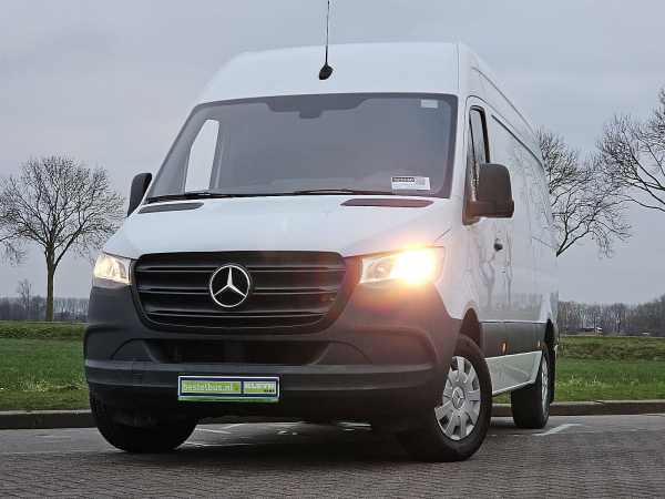 MERCEDES-BENZ - SPRINTER 311
