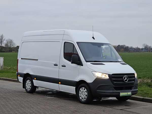 MERCEDES-BENZ - SPRINTER 311