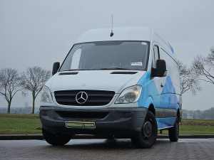 MERCEDES-BENZ - SPRINTER 213