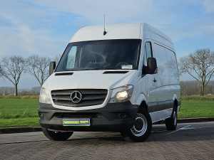 MERCEDES-BENZ - SPRINTER 210