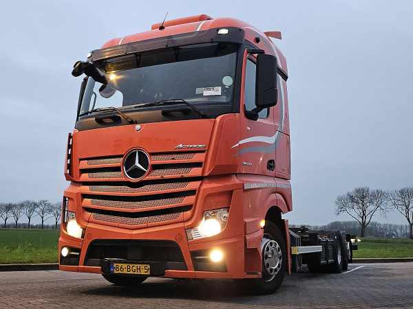 MERCEDES-BENZ - ACTROS 2542 LS 