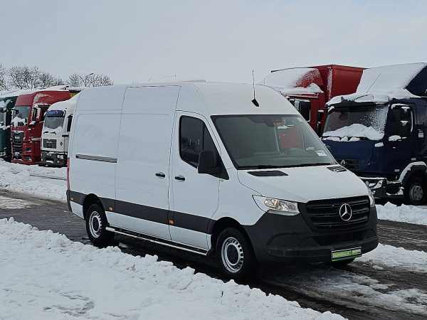 MERCEDES-BENZ - SPRINTER 311