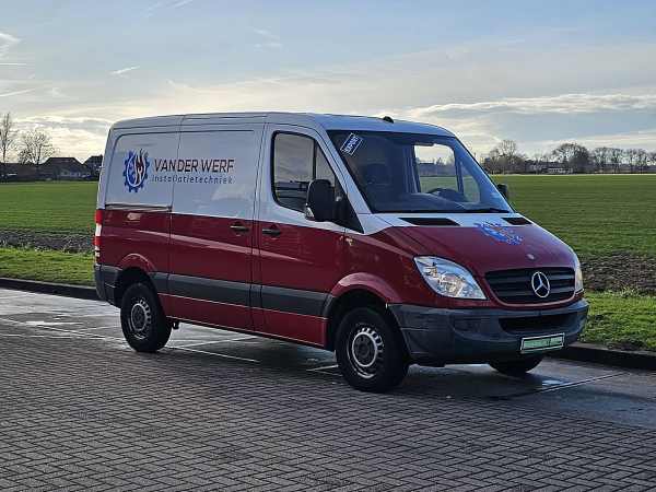 MERCEDES-BENZ - SPRINTER 210 2.2