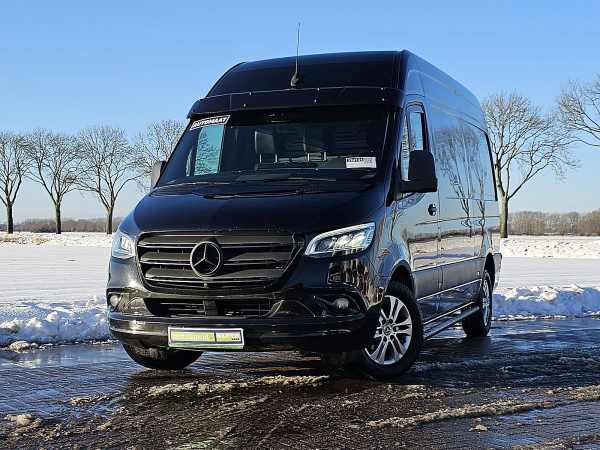 MERCEDES-BENZ - SPRINTER 319