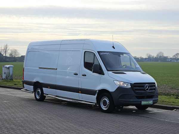 MERCEDES-BENZ - SPRINTER 311