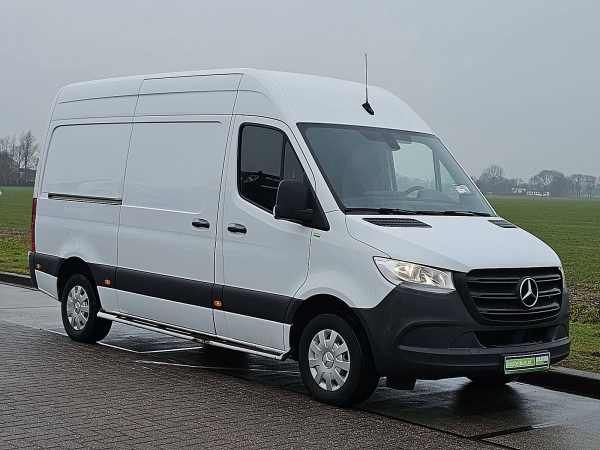 MERCEDES-BENZ - SPRINTER 311
