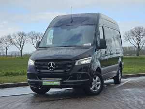 MERCEDES-BENZ - SPRINTER 319