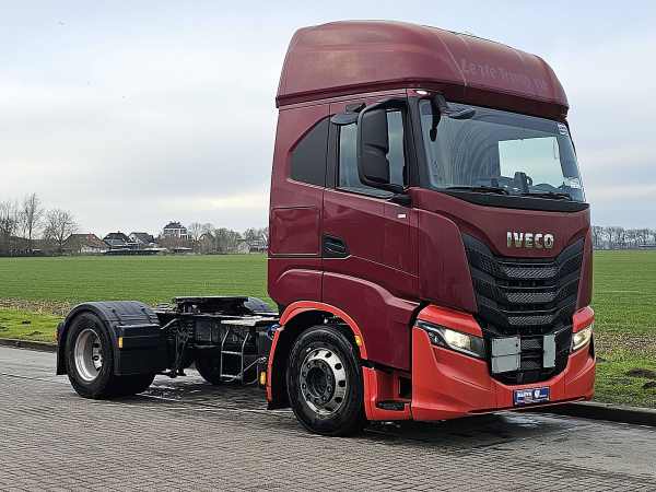 IVECO - S-WAY AS440S48