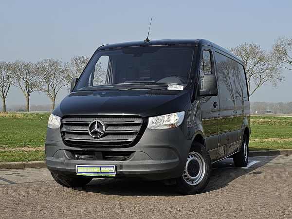 MERCEDES-BENZ - SPRINTER 214