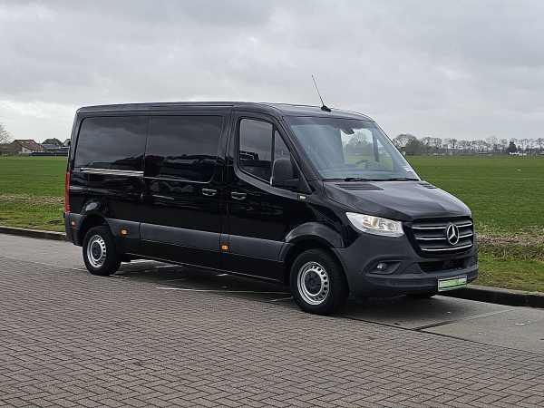 MERCEDES-BENZ - SPRINTER 214