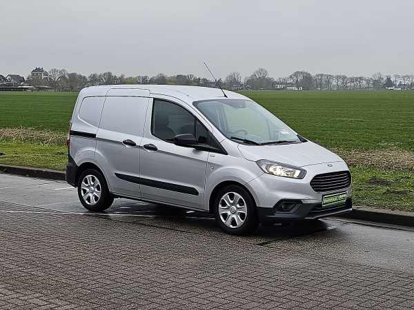 FORD - TRANSIT COURIER