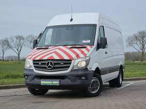 MERCEDES-BENZ - SPRINTER 519
