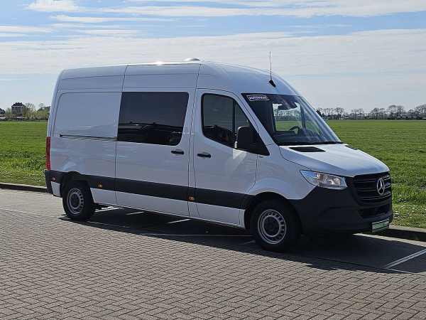 MERCEDES-BENZ - SPRINTER 214
