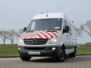 MERCEDES-BENZ - SPRINTER 519