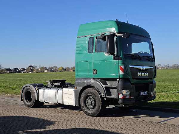 M.A.N. - 18.400 TGX