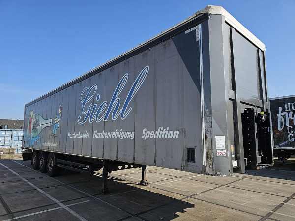 KOGEL - CURTAINSIDER