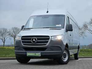 MERCEDES-BENZ - SPRINTER 319