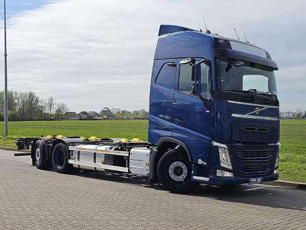 VOLVO - FH 460