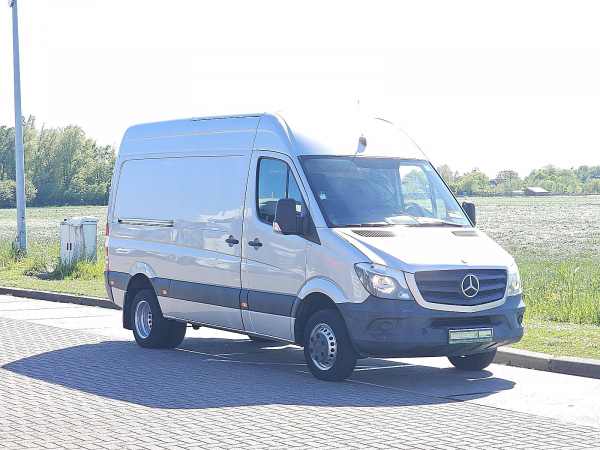MERCEDES-BENZ - SPRINTER 516