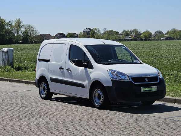 PEUGEOT - PARTNER 1.6