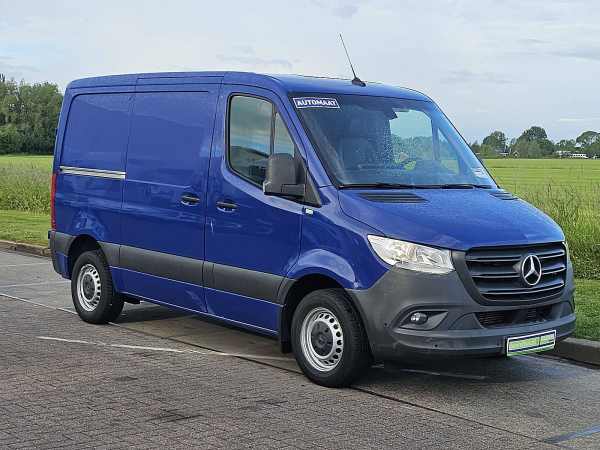 MERCEDES-BENZ - SPRINTER 214