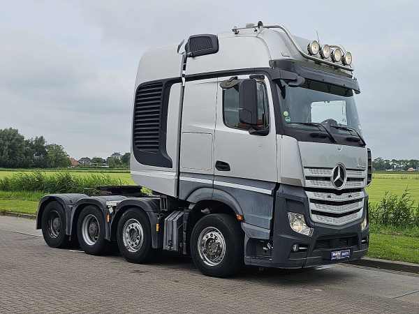 New Mercedes Benz Actros trucks stock. - Kleyn Trucks