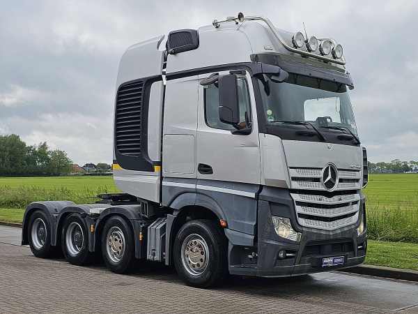 MERCEDES-BENZ - ACTROS 4158