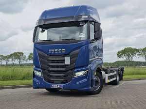 IVECO - S-WAY AS260S48