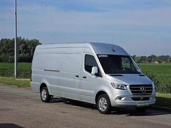MERCEDES-BENZ - SPRINTER 319